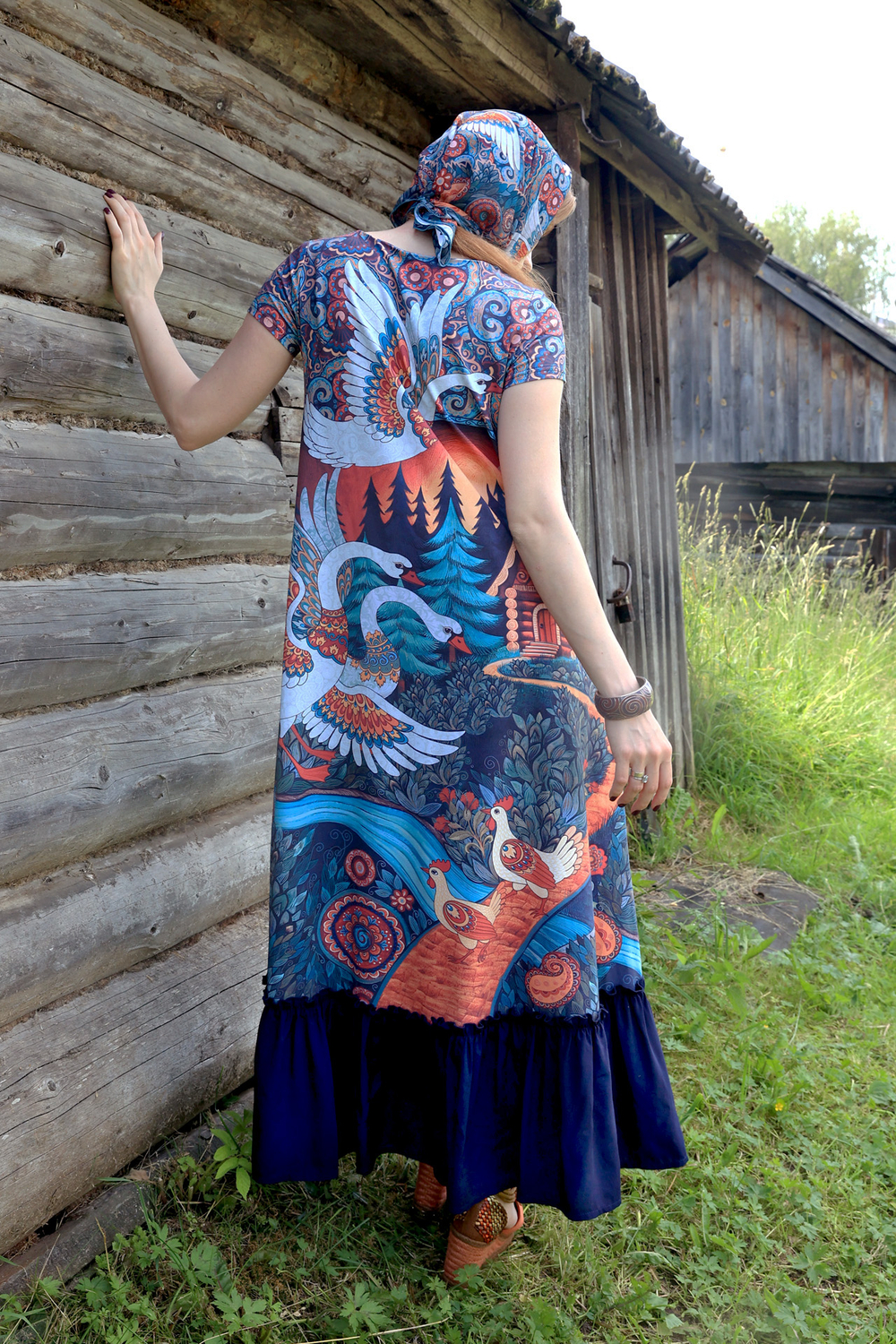 Dress "Breakfast on the Grass. Geese-Swans"