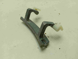 WS50Z149N кт215 Петля люка для стиральной машины Gorenie WS50Z149N б/у