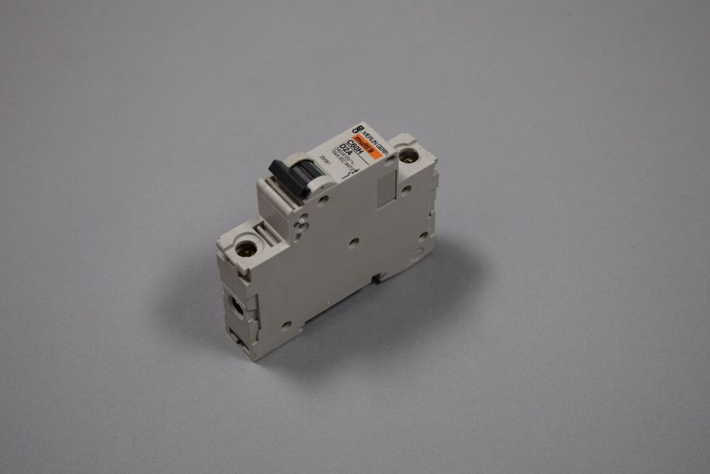 MERLIN GERIN C60HD2A