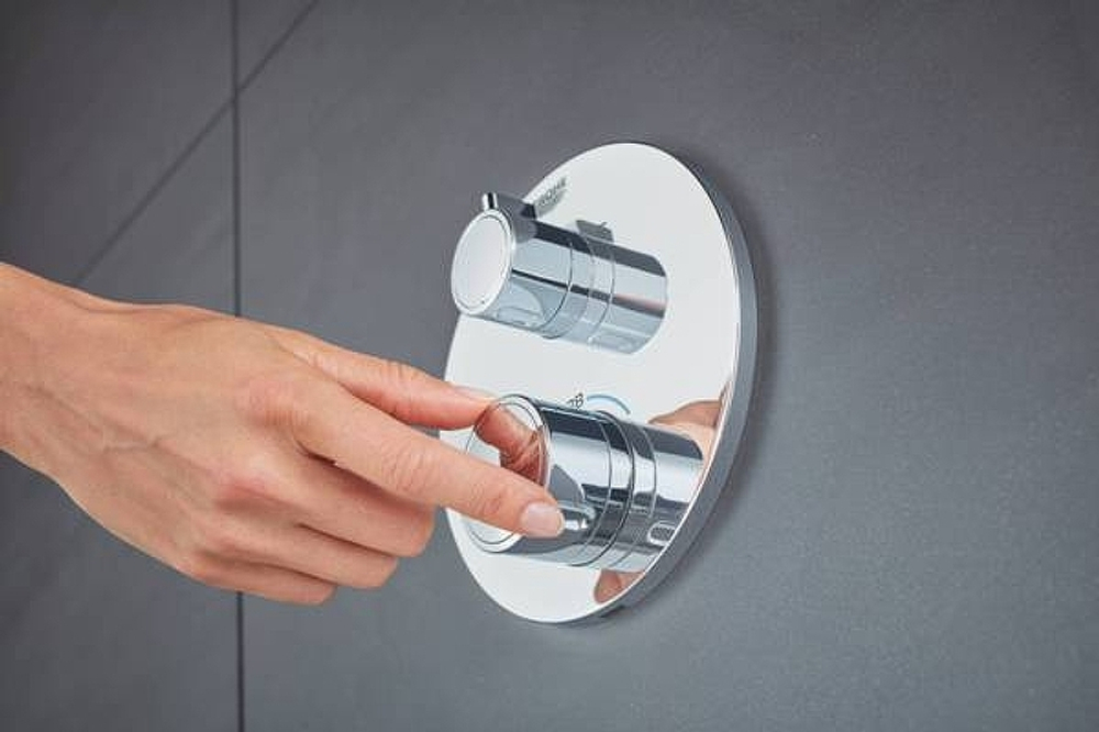 Смеситель для душа Grohe Grohtherm 24076000 с термостатом Хром