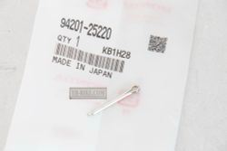 94201-25220. PIN, SPLIT, 2.5X22
