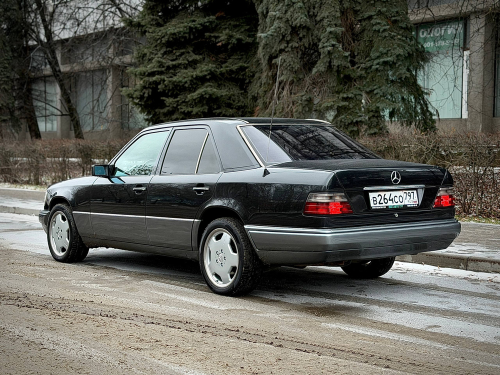 Mercedes-Benz E420
