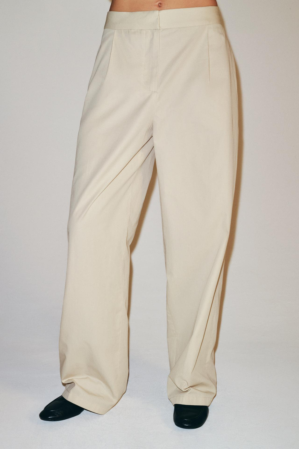 ZARA БРЮКИ STRAIGHT FIT — ZW COLLECTION, ЦВЕТ СЛОНОВОЙ КОСТИ