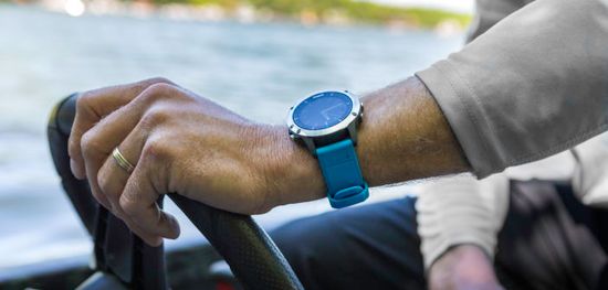 Спортивные смарт часы Garmin Quatix 5 Sapphire для морских путешествий и рыбалки 010-01688-42