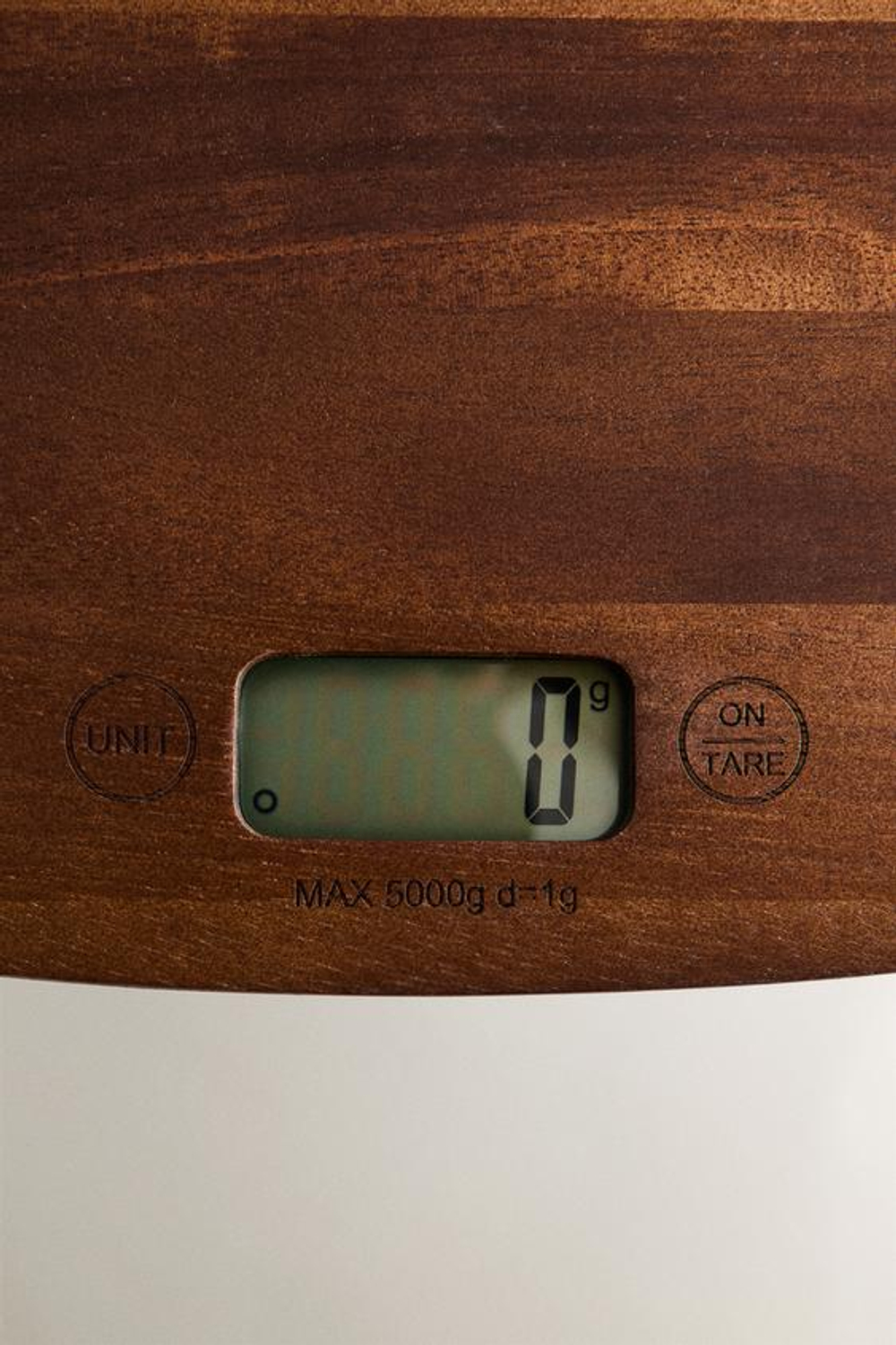 ZARA HOME ДЕРЕВЯННЫЕ КУХОННЫЕ ВЕСЫ, СВЕТЛО-БЕЖЕВЫЙ