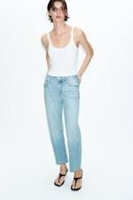 Z1975 УКОРОЧЕННЫЕ ДЖИНСЫ С СРЕДНЕЙ ЛИНИЕЙ ТАЛИИ - ZARA