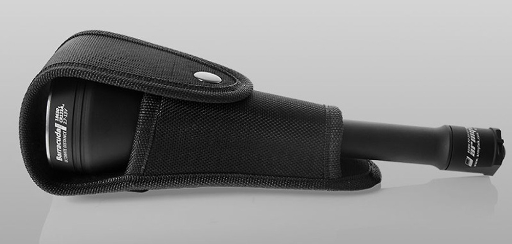 Поисковый фонарь Armytek Barracuda Pro (холодный свет) [F03302SC]
