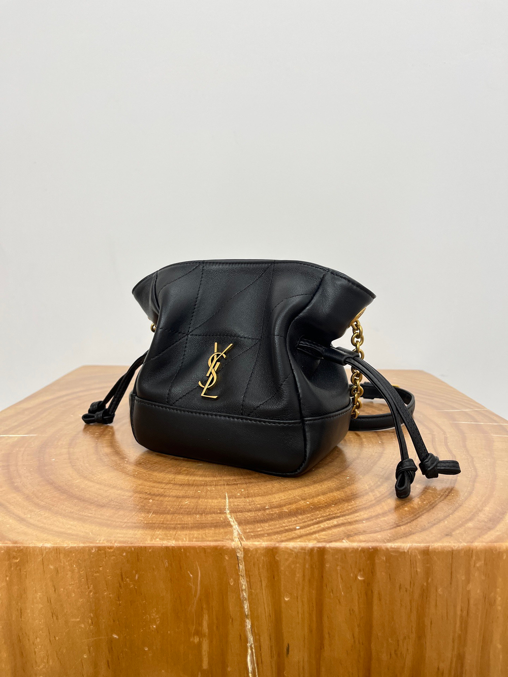 JAMIE MINI SHOULDER ИЗ КОЖИ ЯГНЕНКА