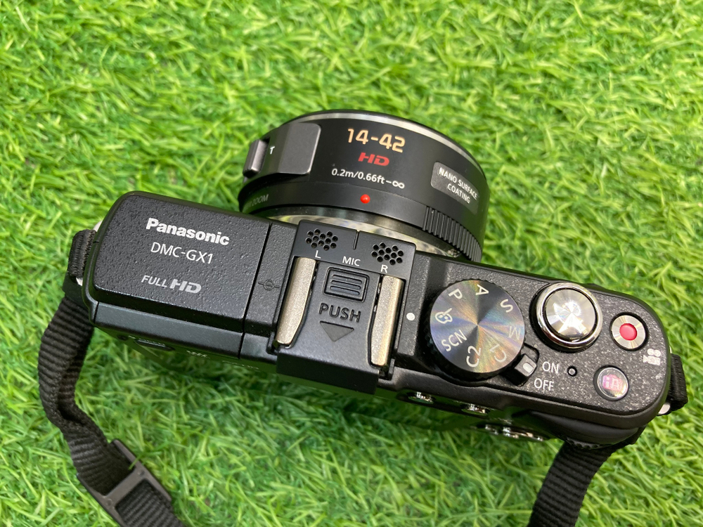Panasonic Lumix GX1 Kit 14-42mm