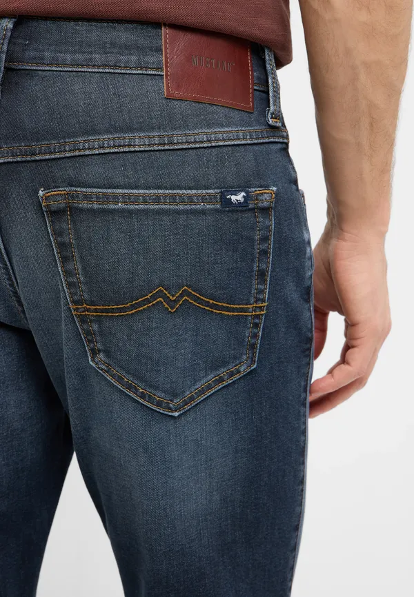 Джинсы мужские MUSTANG Style Tramper Straight Brushed