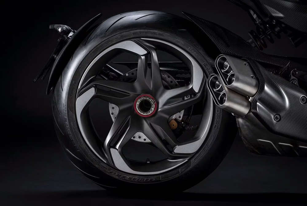Ducati Diavel V4 (For Bentley Edition)