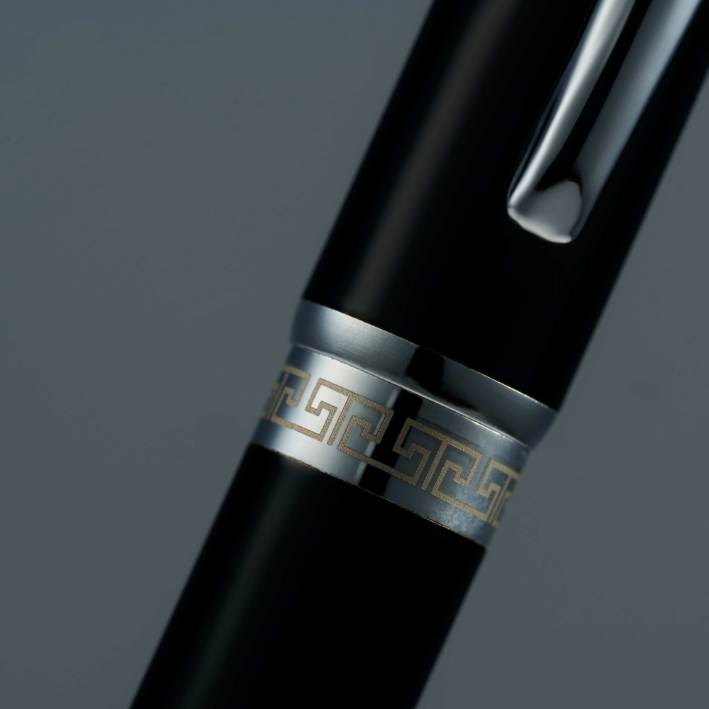 OMAS Century Roller Pen – Chrome Edition