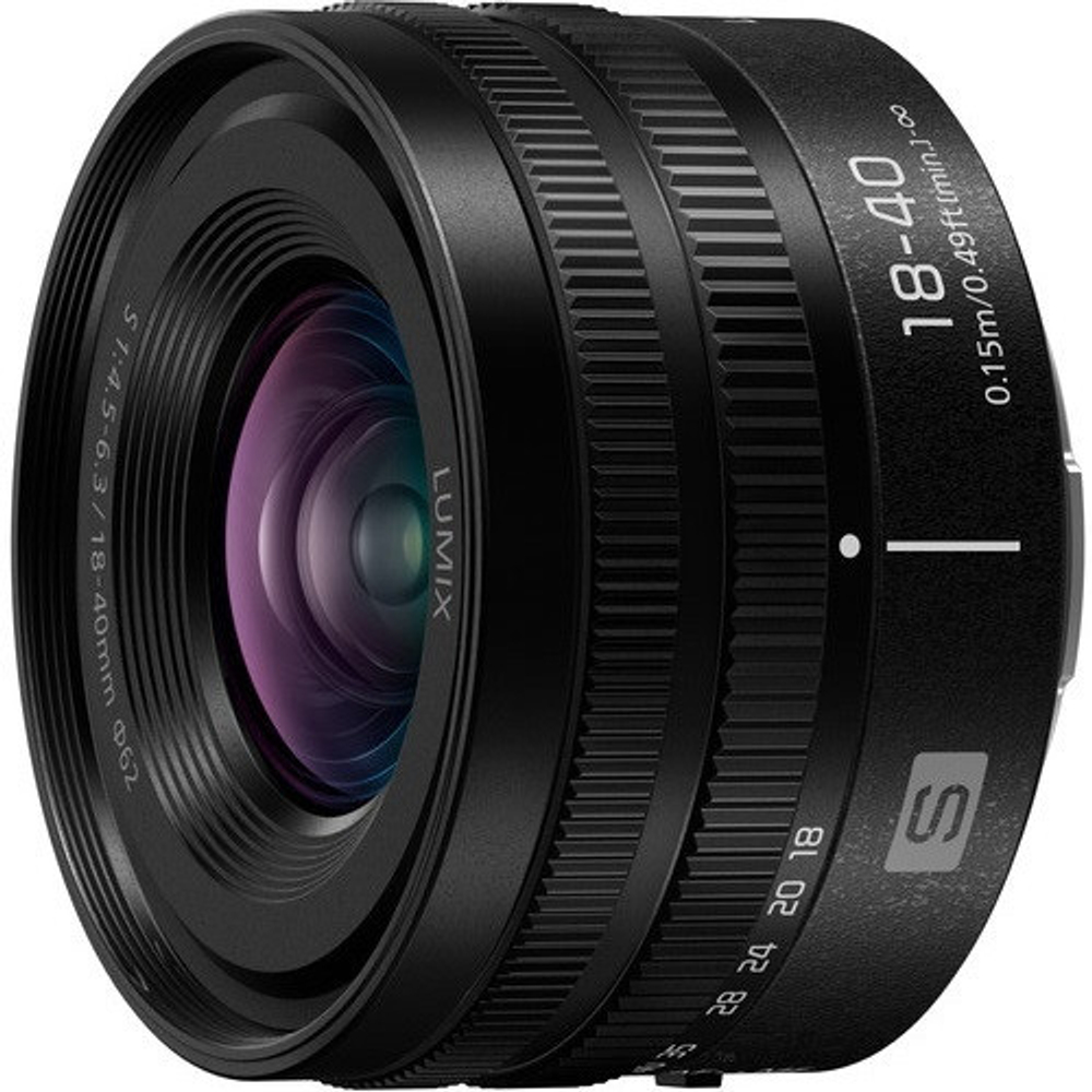 Panasonic Lumix S 18-40mm f/4.5-6.3