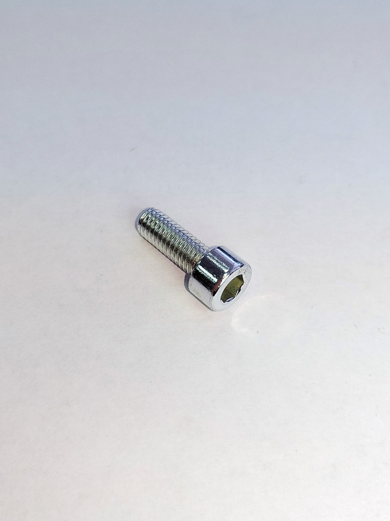 6х16 ОЦ. Винт П/Р с внут.шестигр. к.п.8.8 DIN912 (20 шт)