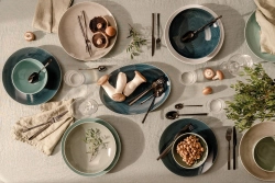 Thomas Rosenthal Group Набор цветных тарелок Loft на 2 персоны 1190040191710222 + 1190040191710229 + 1190040191710324
