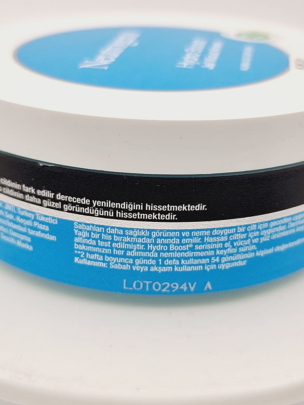 Neutrogena Hydro Boost Специальный гель-крем для тела для сухой кожи 200 мл (Франция)