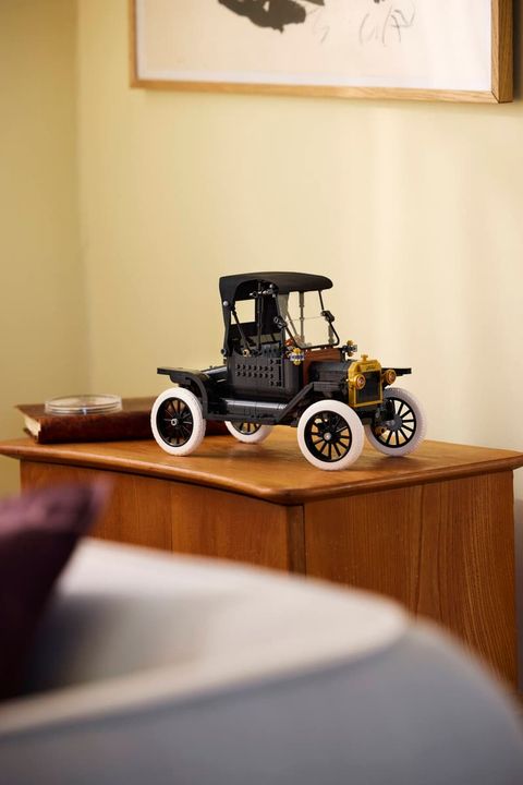 Конструктор LEGO Icons 11376 Ford Model T