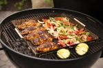 Угольный гриль Weber GBS E-6755, 67 см
