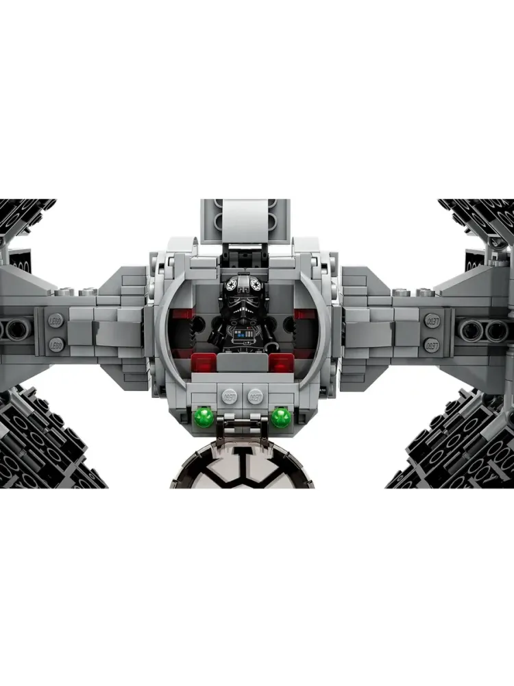 Конструктор Star Wars 75348 Клык мандалорского истребителя