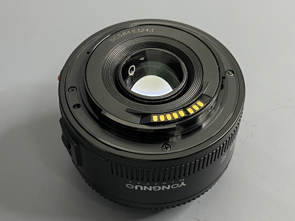 YongNuo AF 50mm 1.8 Canon EF