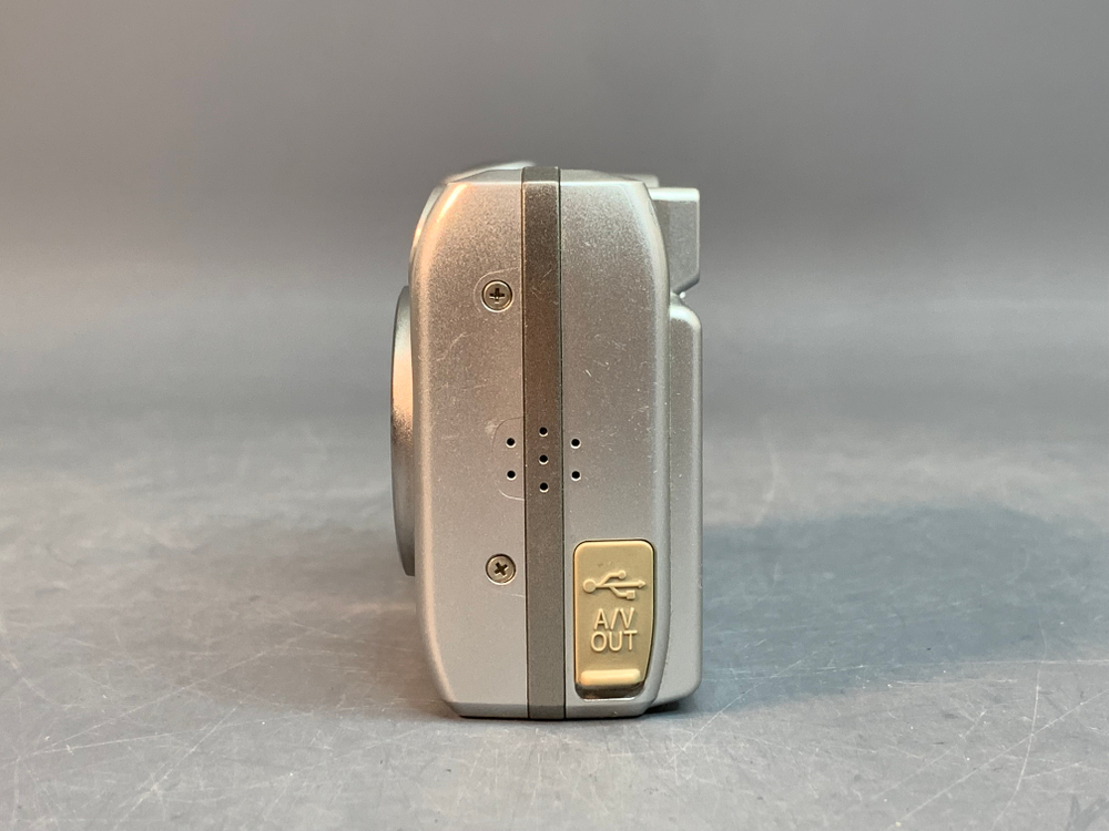 Nikon Coolpix 5600