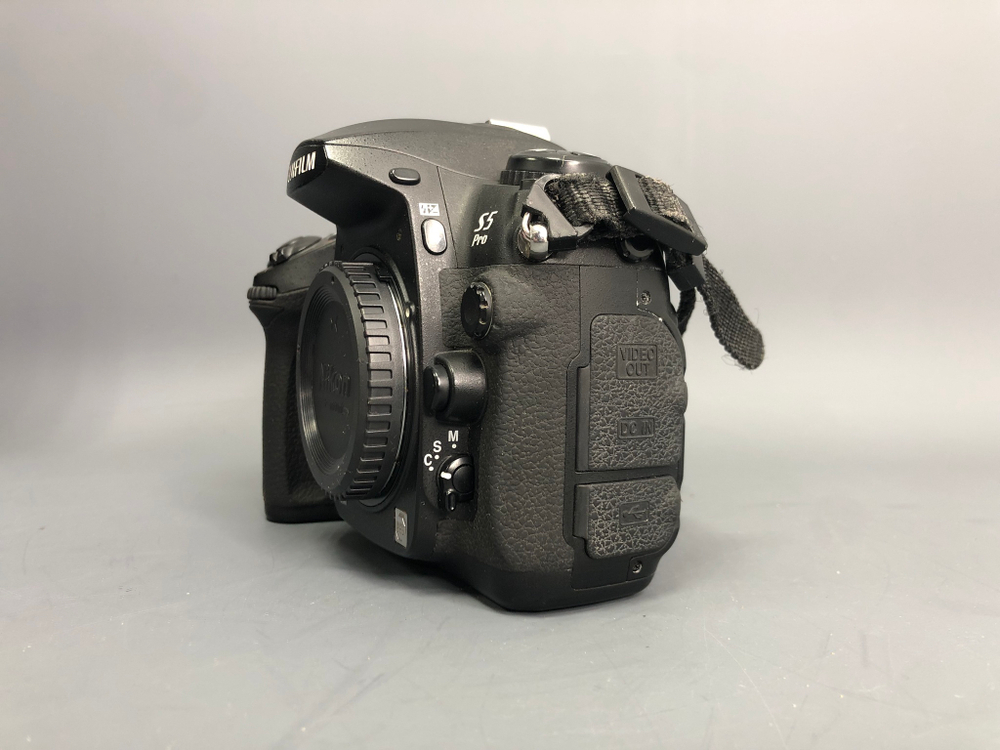 Fujifilm FinePix S5 Pro
