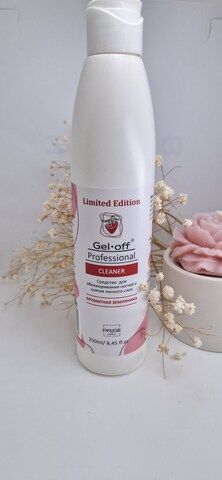 Gel off Cleaner Средство для обезжиривания ногтей и снятия липкого слоя. Ароматная земляника 250ml