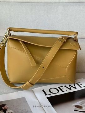 Сумка горчичная от Loewe Small Puzzle BP5-907360