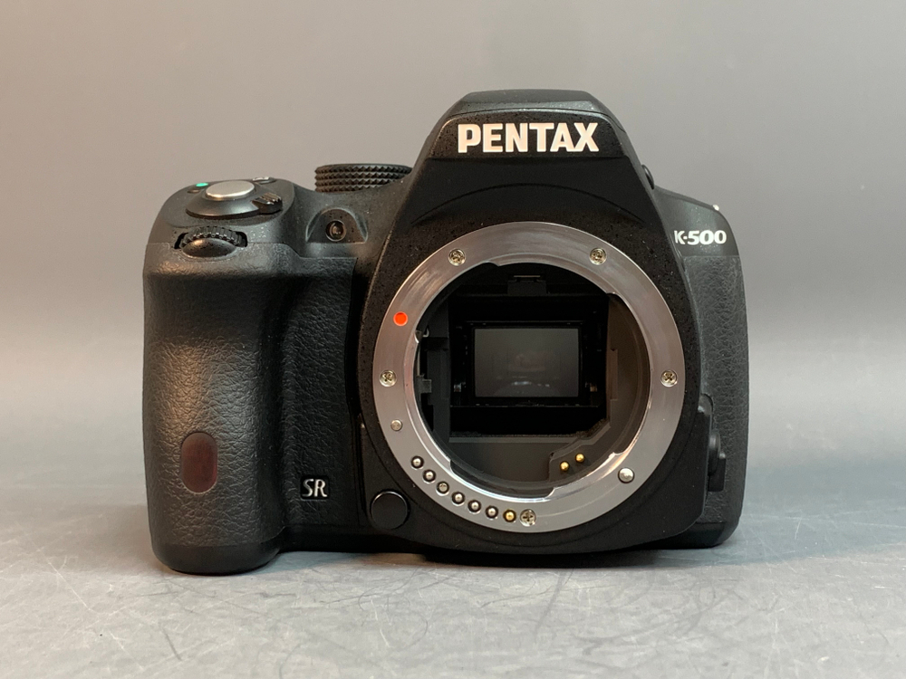 Pentax K-500 Kit 18-55mm 10.975 кадров