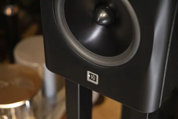 Dutch &amp; Dutch 8c Speaker Black &amp; Black (pair)