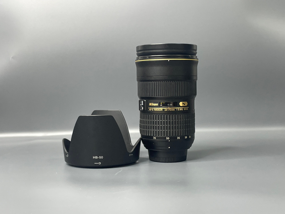 Nikon 24-70mm f/2.8G ED AF-S Nikkor