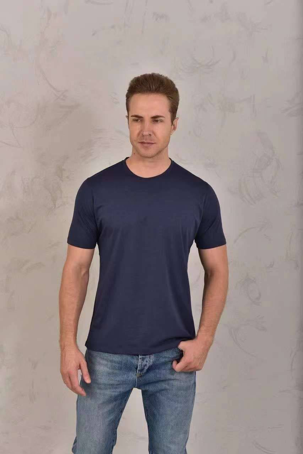 Футболка Kiton