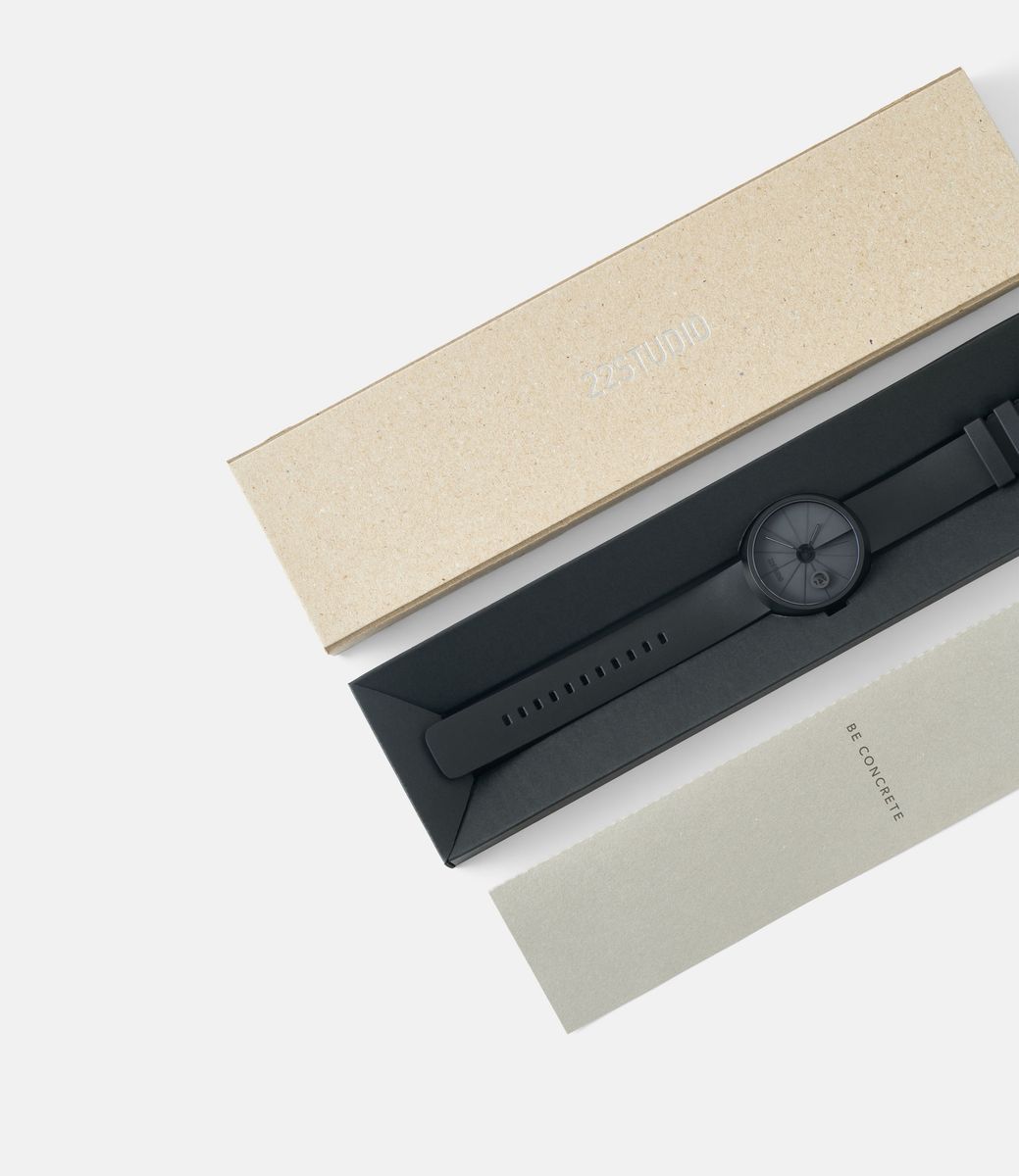 22 Studio 4D Watch Shadow — часы с циферблатом из бетона (44 мм)