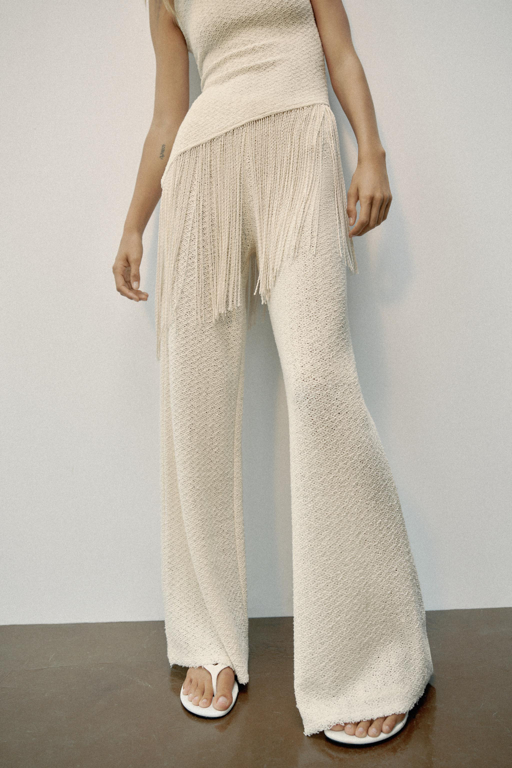 БРЮКИ В РУСТИКАЛЬНОМ СТИЛЕ — ZARA