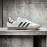 Adidas Samba • White