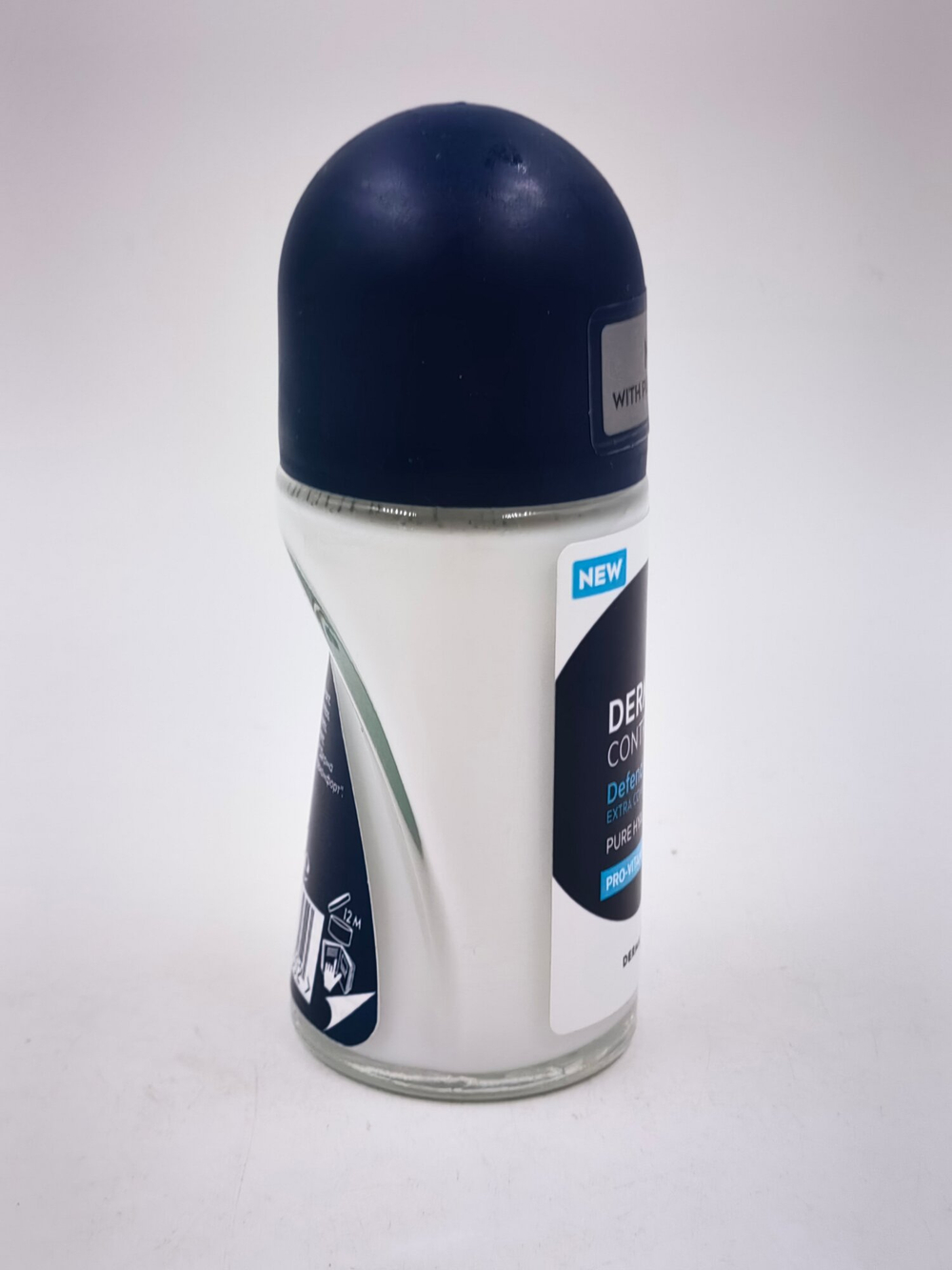 Антиперспирант мужской NIVEA "Derma Control", роликовый, 72 ч защиты, с гиалуроновой кислотой и В5, 50 мл