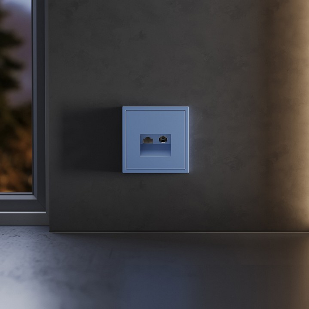 Накладка для ТВ-розетки и RJ-11 или RJ-45 Voltum S70 VLS002715