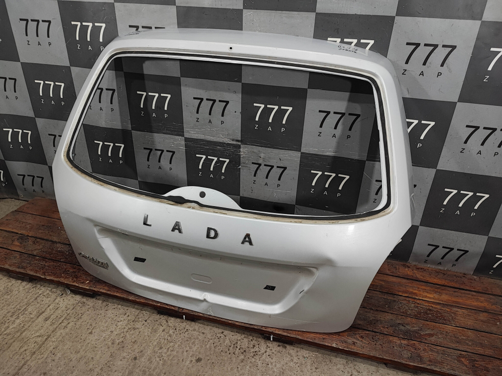 Крышка багажника LADA Granta 18-нв Б/У Оригинал 8450104285