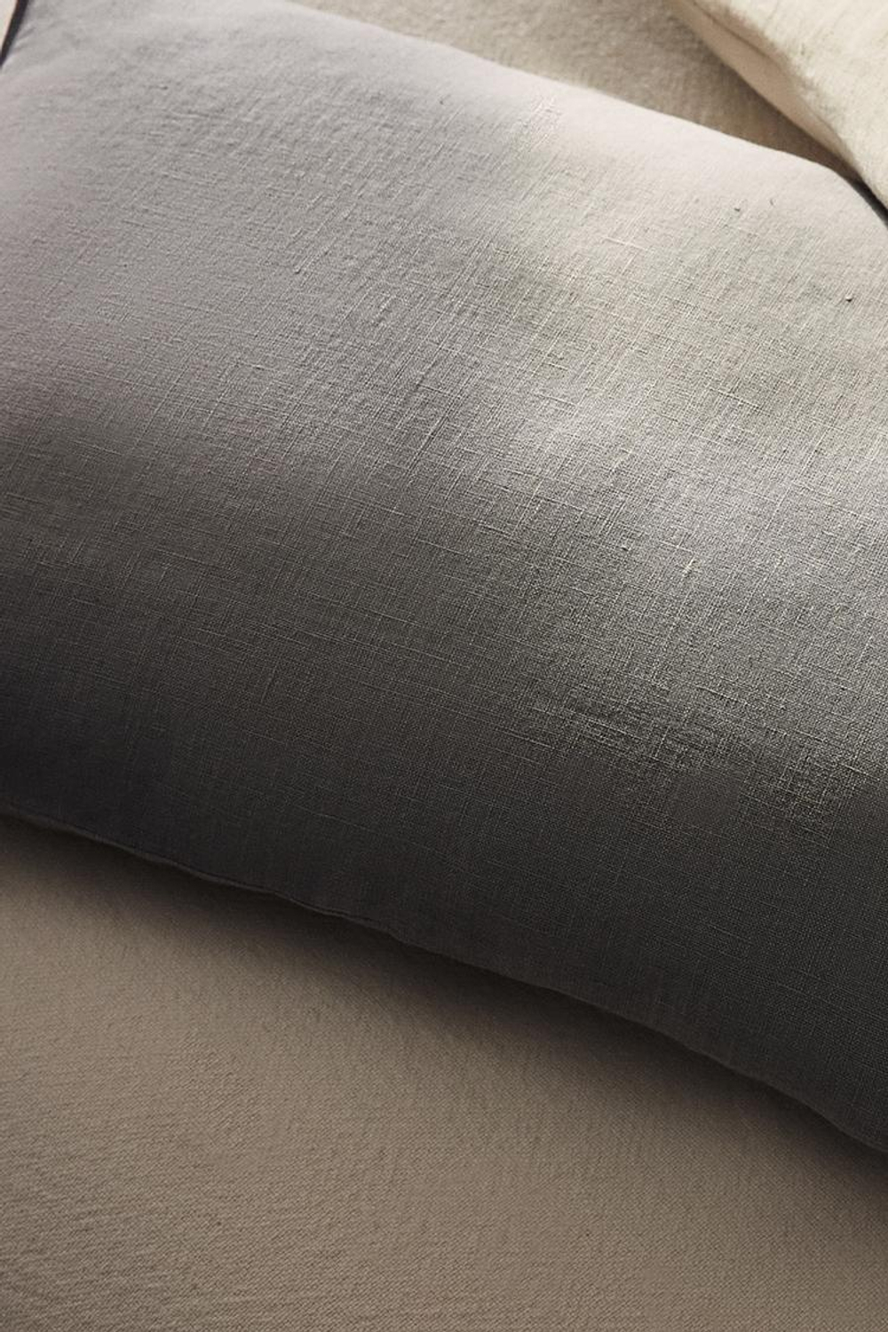 ZARA HOME ЧЕХОЛ НА ПОДУШКУ С КОНТРАСТНОЙ ОКАНТОВКОЙ, СИНИЙ/ЗЕЛЕНЫЙ