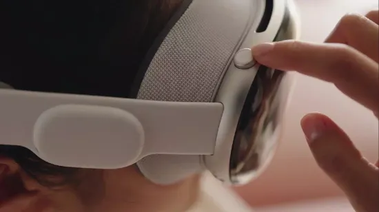 Очки виртуальной реальности Apple Vision Pro, 256 ГБ, серебристый/белый