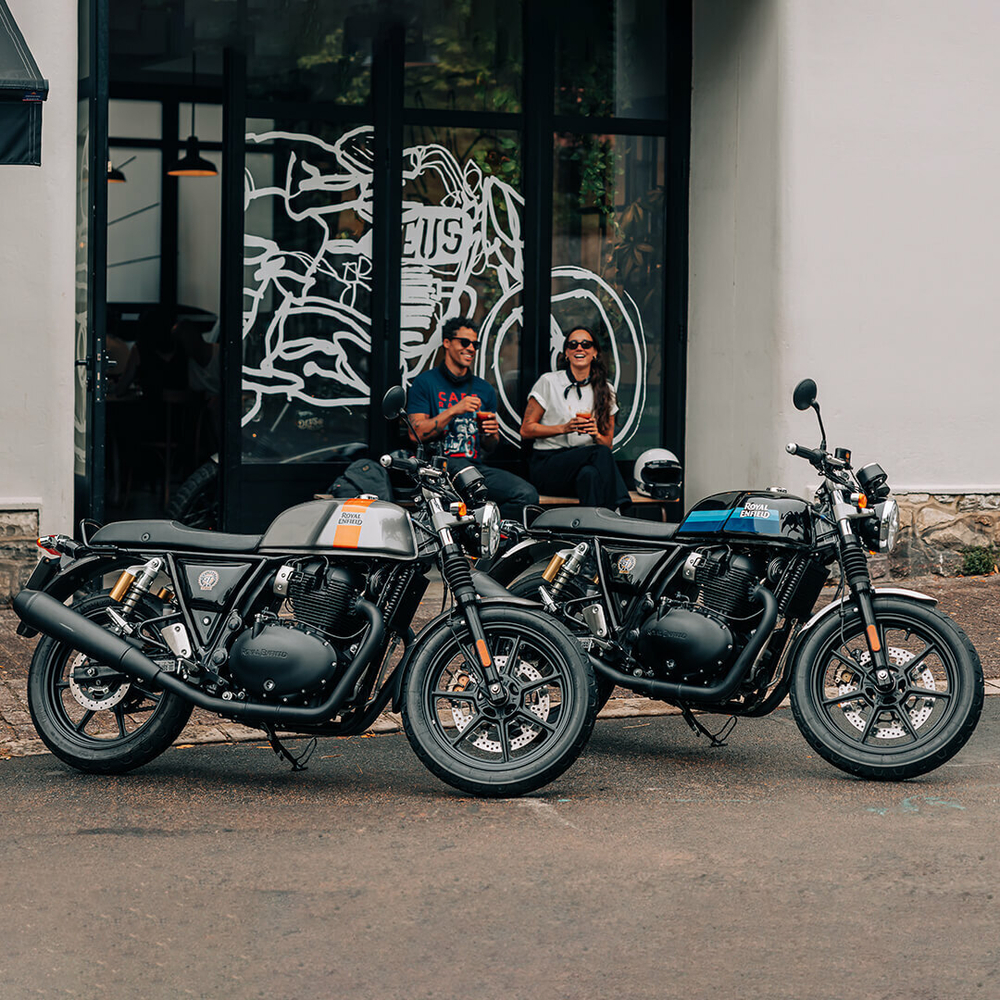 Royal Enfield Continental GT 650 Apex Grey (Black Alloy)
