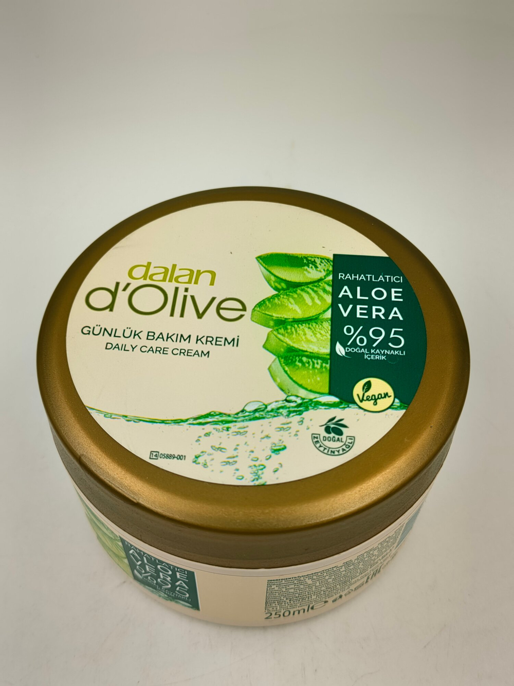 Крем для ежедневного ухода Dalan D'Olive с Крем Алоэ Вера 250 мл (Турция)