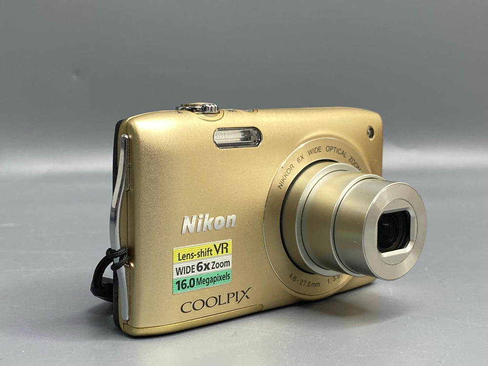 Nikon Coolpix S3300