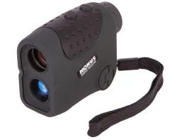 Дальномер Konus Mini-600B вид спереди с черным ремешком