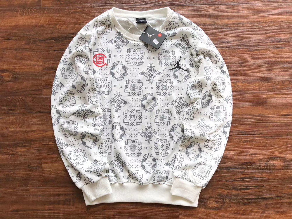 Купить белую кофту Air Jordan