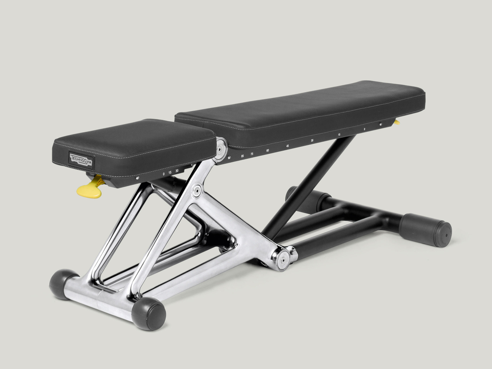 Хромированная дизайнерская скамья Technogym BENCH PERSONAL - Chrome