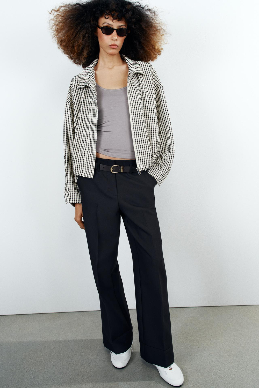 ZARA БРЮКИ С ОТВОРОТАМИ, ЧЕРНЫЙ