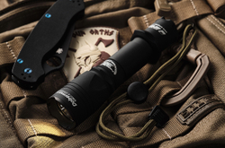 Фонарь Armytek Dobermann Hunting Kit [F02004C] Набор для охоты