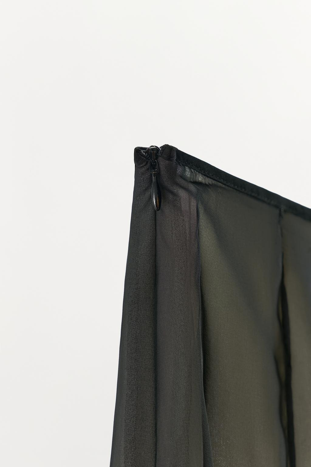ZARA ЮБКА МИДИ ИЗ ОРГАНЗЫ И ТРИКОТАЖА, ЧЕРНЫЙ/БЕЛЫЙ