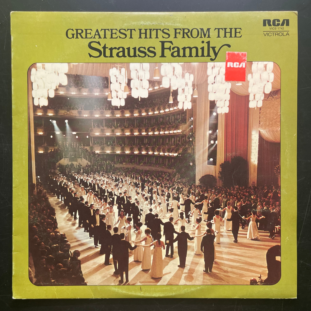 Greatest Hits From The Strauss Family (Англия)